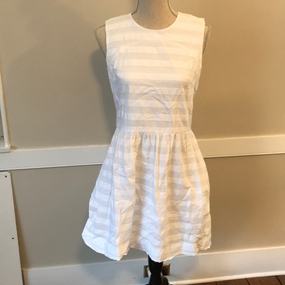 Gap white dress